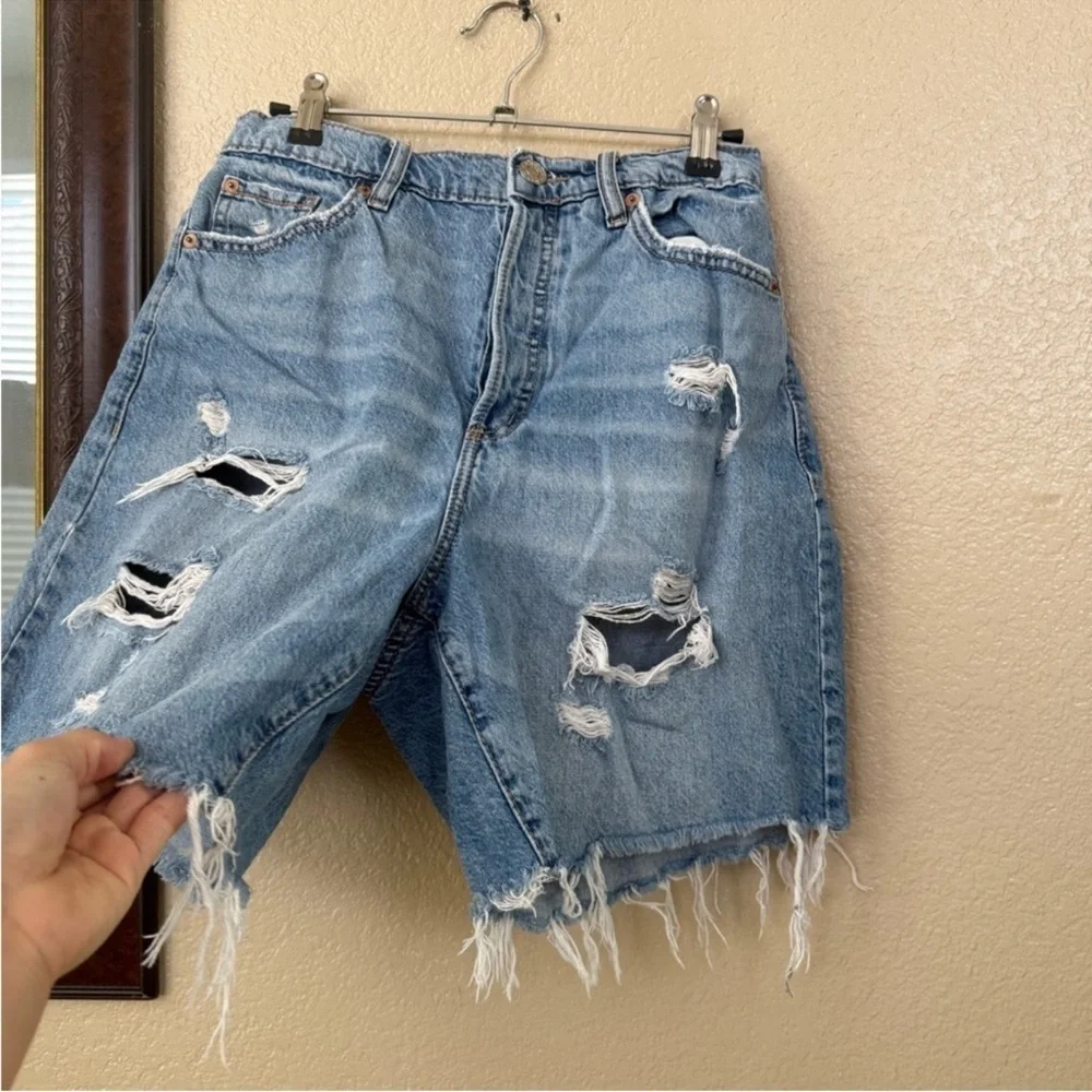 Garage Super High Waisted Distressed Shorts Size 5/27